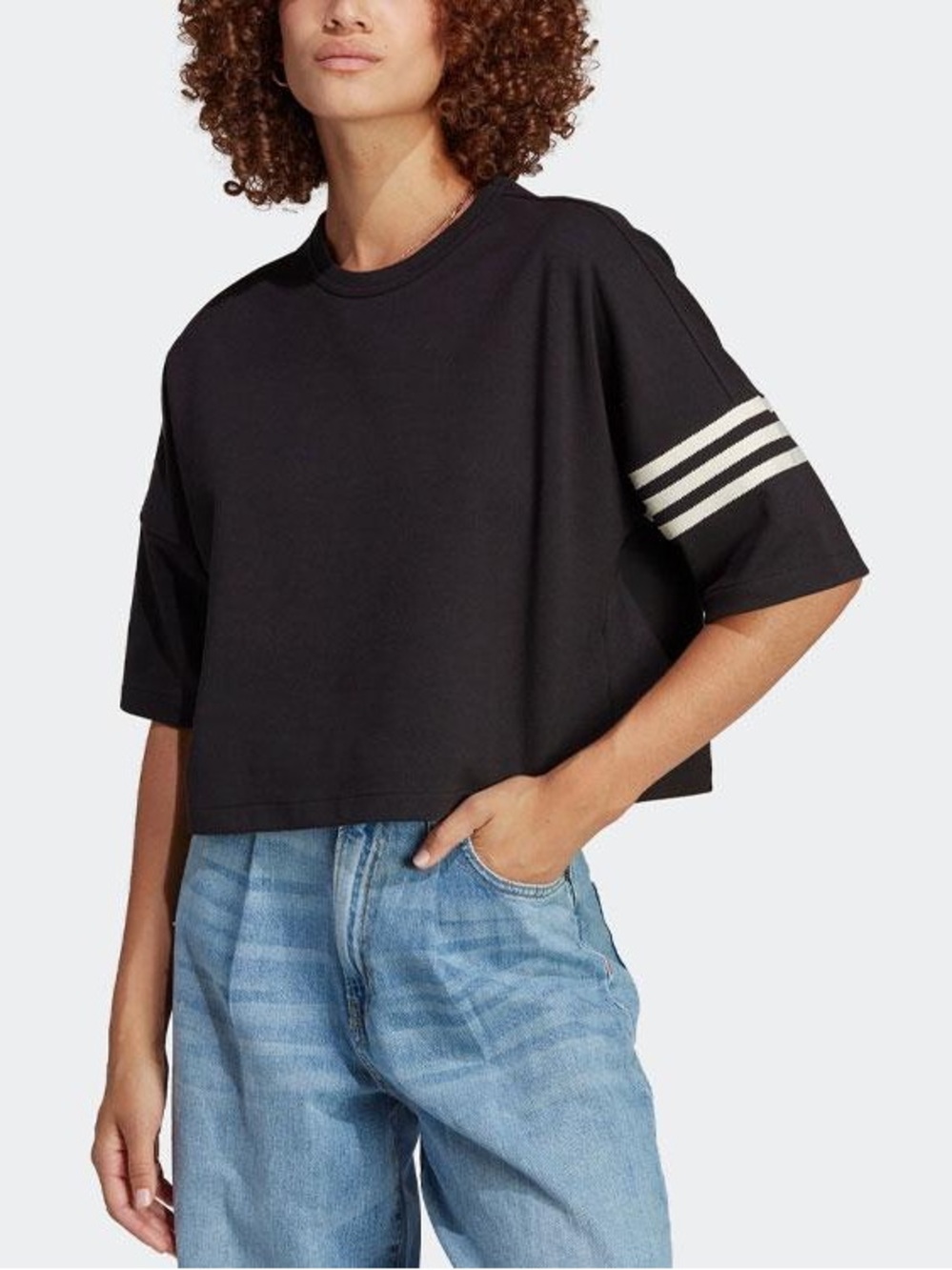Adidas Adicolor NeuClassics Cropped Black Tee